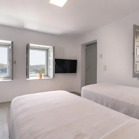 Villa Bohemian Blue - 7 Bdrm - In 200m - Mg Panormos (Mykonos)