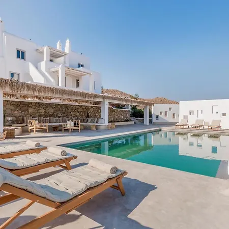 Βίλα Bohemian Blue - 7 Bdrm - In 200m - Mg