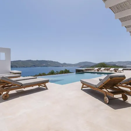 Bohemian Blue - 7 Bdrm - In 200m - Mg Βίλα