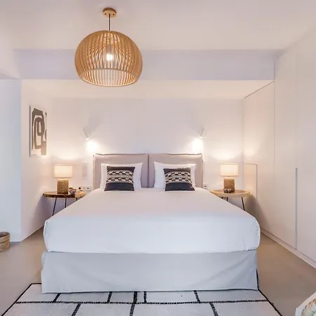 Bohemian Blue - 7 Bdrm - In 200m - Mg Βίλα