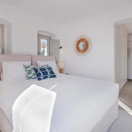 Bohemian Blue - 7 Bdrm - In 200m - Mg Πάνορμος Μυκόνου