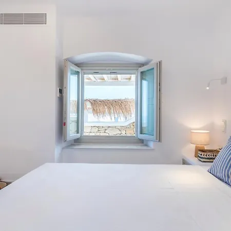 Bohemian Blue - 7 Bdrm - In 200m - Mg Πάνορμος Μυκόνου