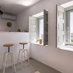 Bohemian Blue - 7 Bdrm - In 200m - Mg
